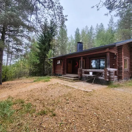 木屋 Kalliorinteen Moekit Havupirtti Töysä