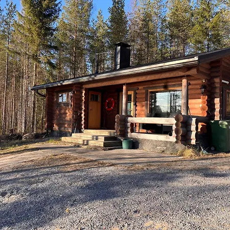 Chalet Kalliorinteen Moekit Havupirtti *
