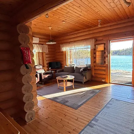 Kalliorinteen Moekit Havupirtti *